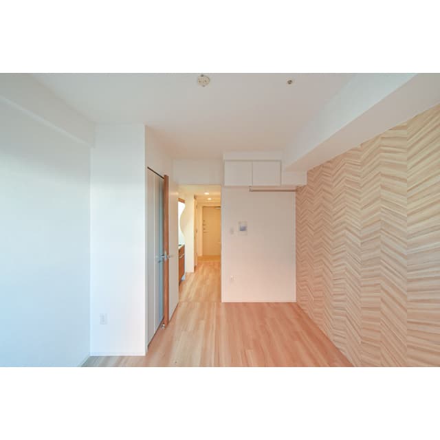 Room image 15