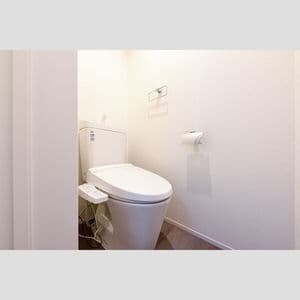 Room image 11