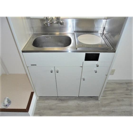 Room image 9