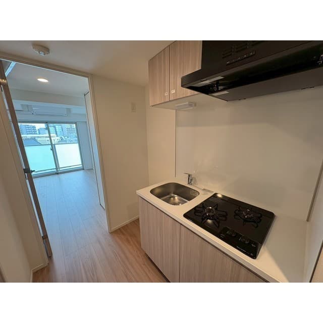 Room image 10