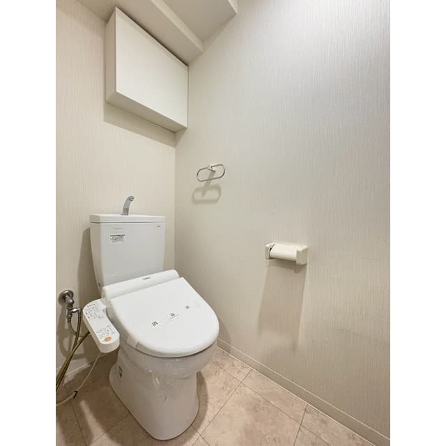 Room image 9
