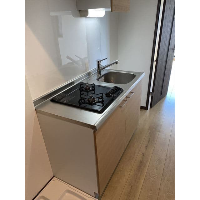 Room image 13