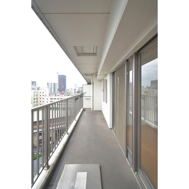 Room image 9