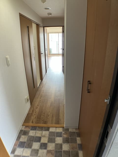 Room image 14