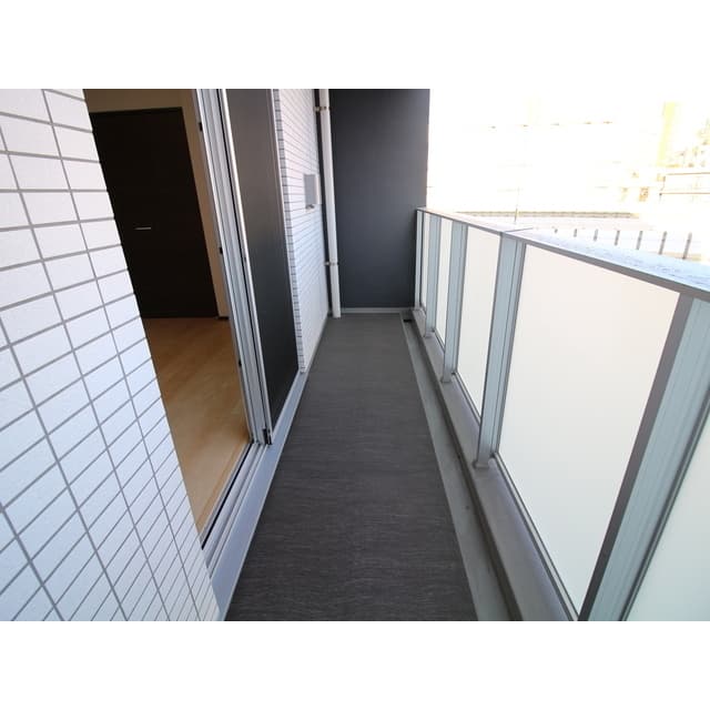 Room image 12