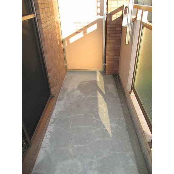 Room image 9