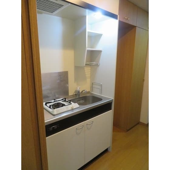 Room image 9