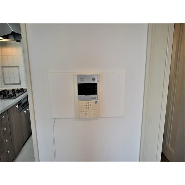 Room image 12