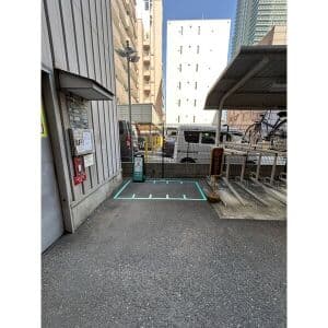 Room image 10