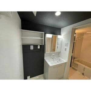Room image 11
