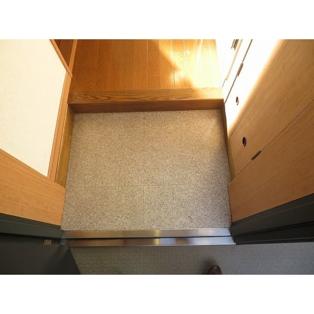 Room image 15
