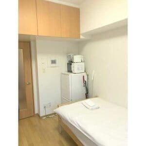 Room image 10