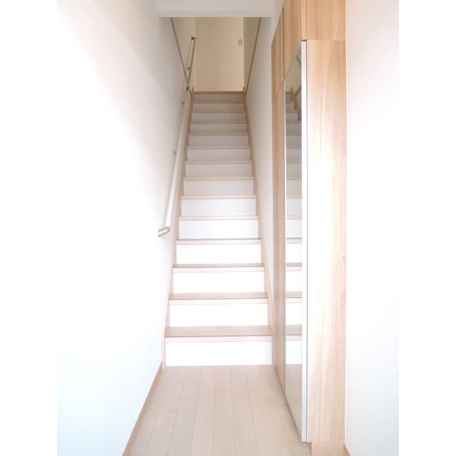 Room image 15