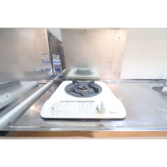 Room image 8