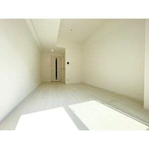 Room image 14