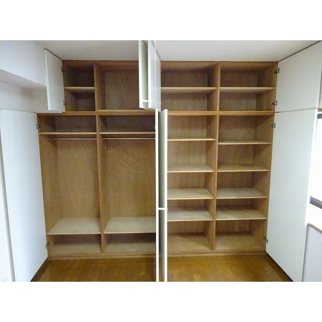 Room image 15