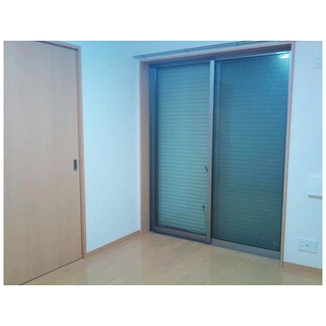 Room image 15