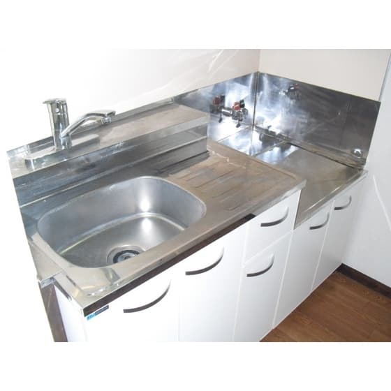 Room image 11