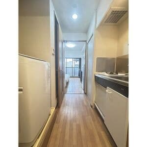 Room image 9