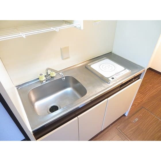 Room image 9