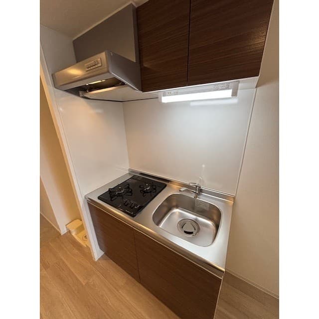 Room image 9