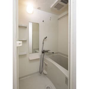 Room image 11