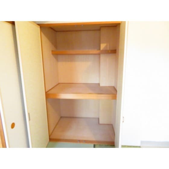 Room image 15