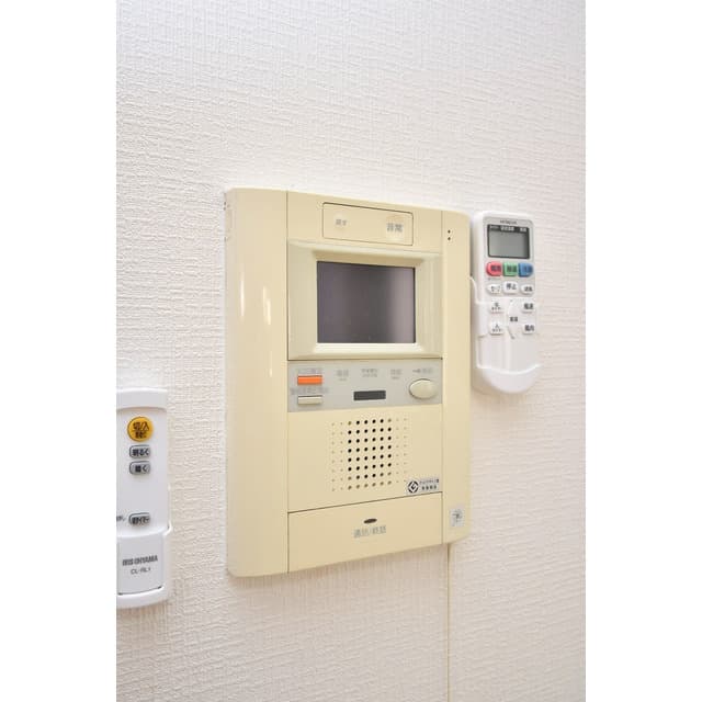 Room image 11