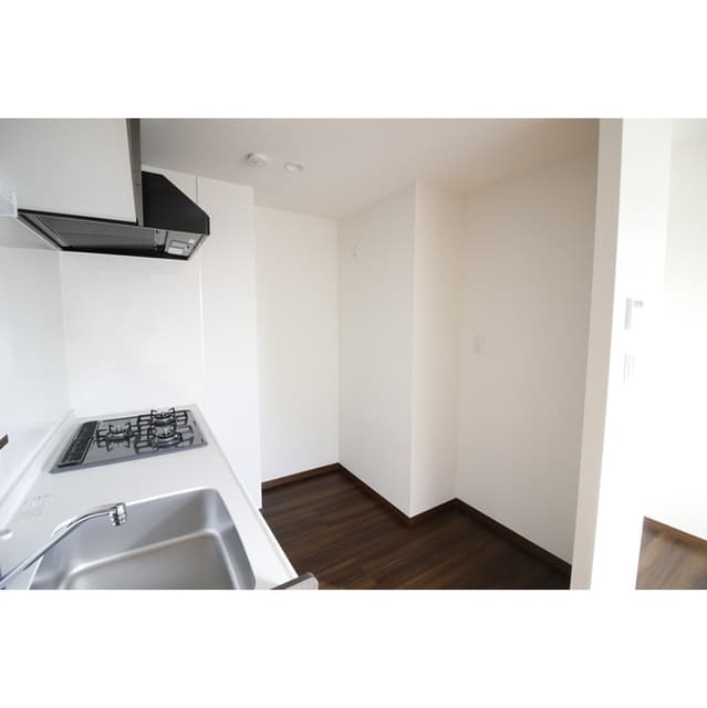 Room image 13