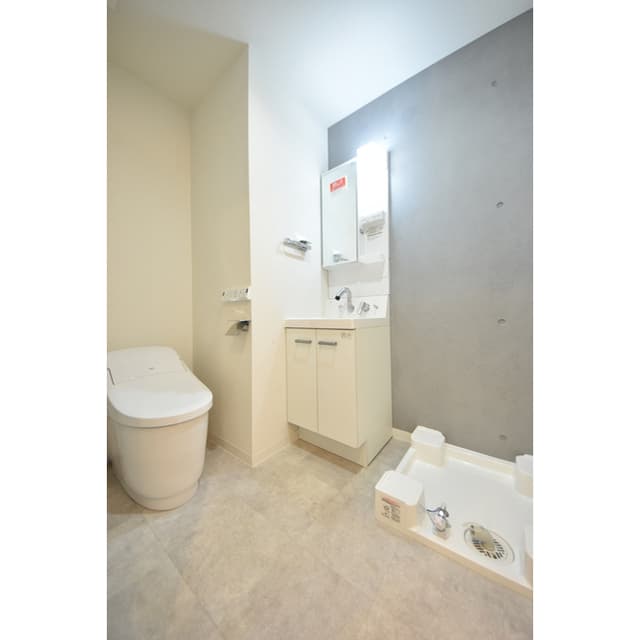 Room image 9