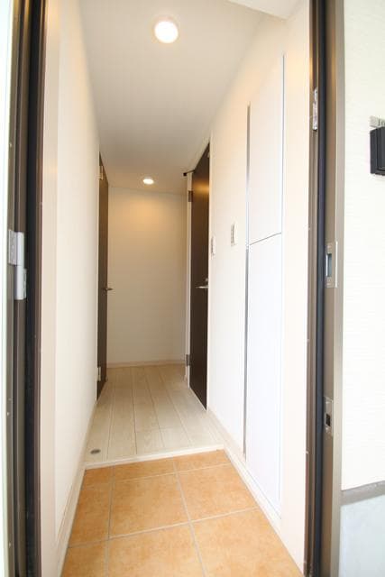 Room image 9