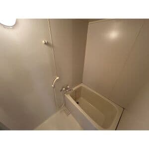 Room image 14