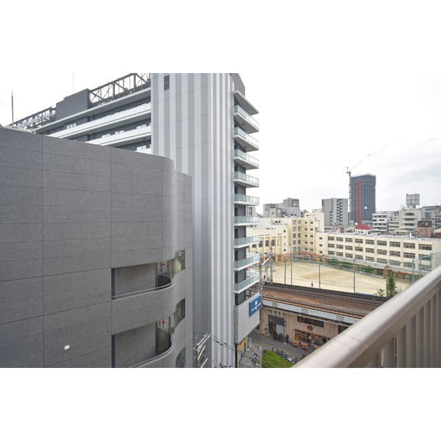 Room image 10