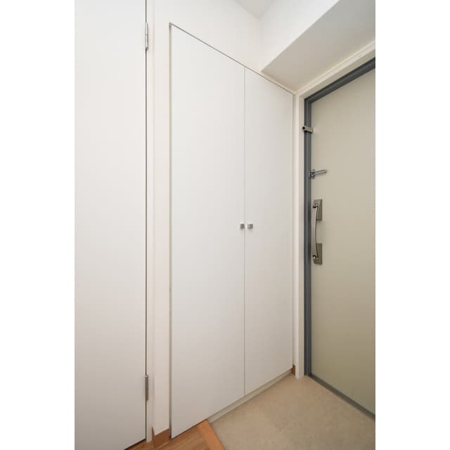 Room image 15