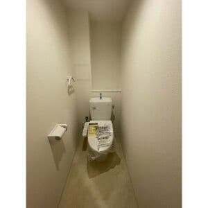 Room image 15