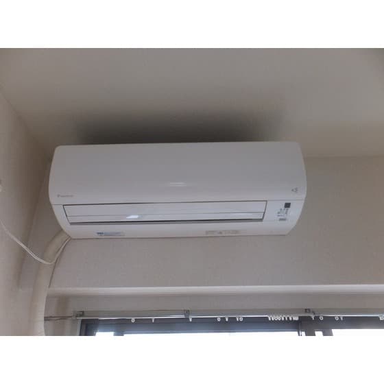 Room image 15