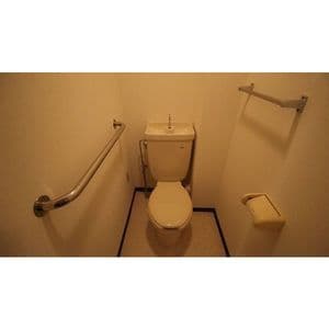 Room image 16