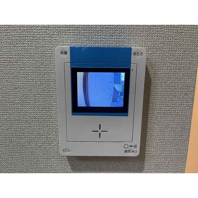 Room image 15
