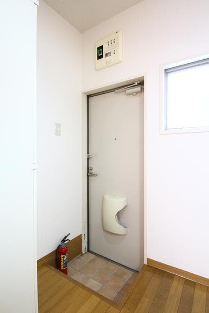 Room image 9