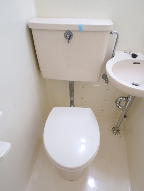Room image 12