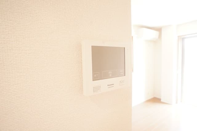 Room image 13