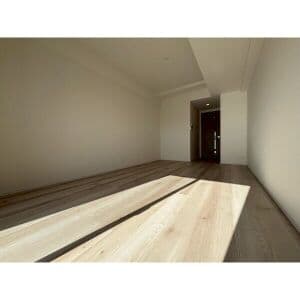 Room image 13
