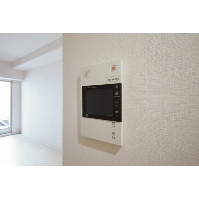 Room image 16