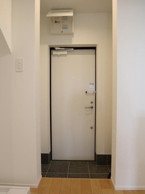 Room image 9