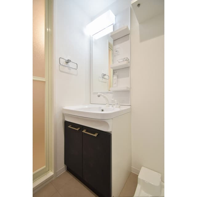 Room image 14