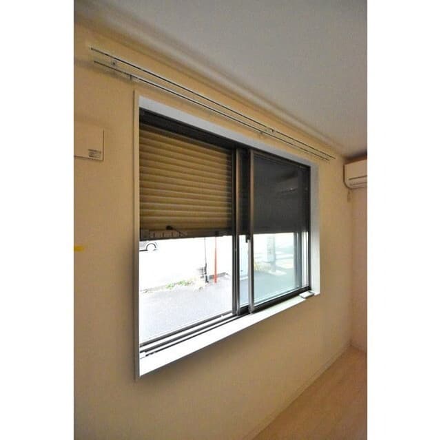 Room image 15