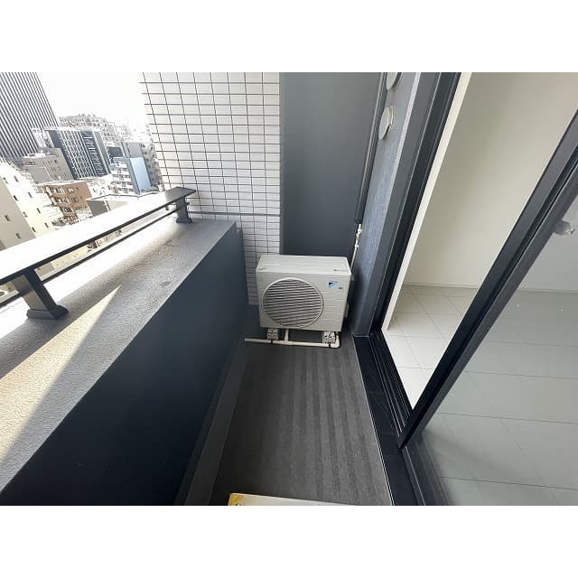 Room image 14