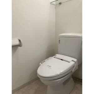 Room image 12