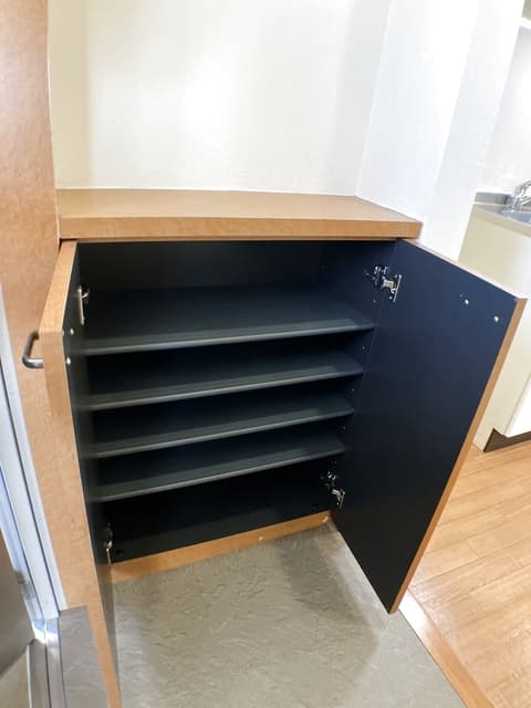 Room image 11