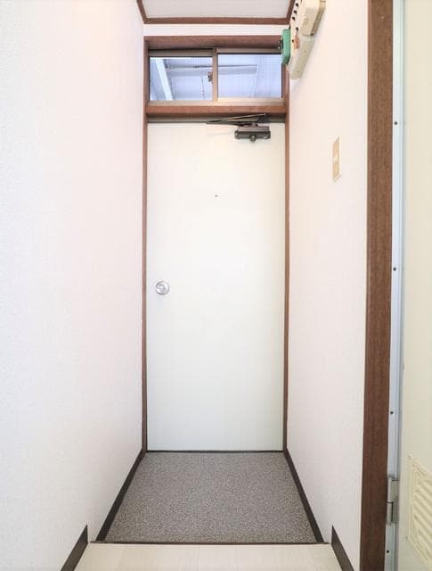 Room image 14
